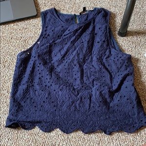 Navy cropped shirt with holes